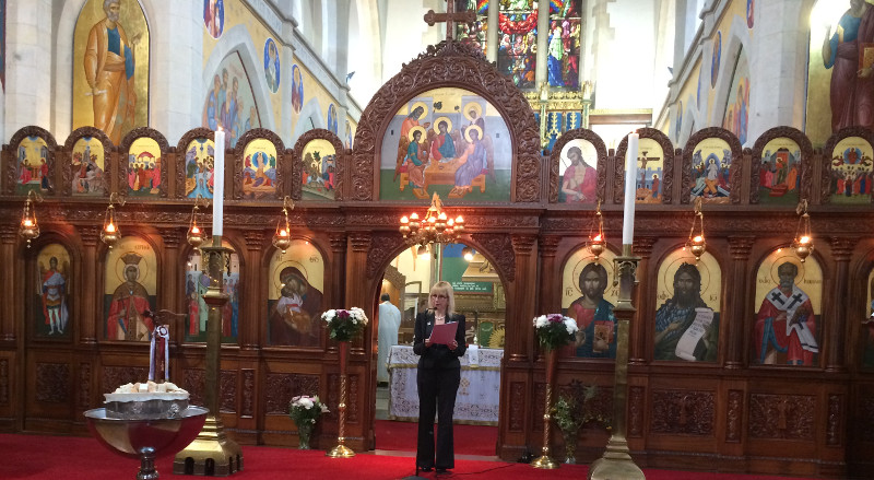 Lisa presenting in the nave of St Michaels. The alter is behind the templon screen with Saints images painted on it Lisa presenting in the nave of St Michaels. The alter is behind the templon screen with Saints images painted on it